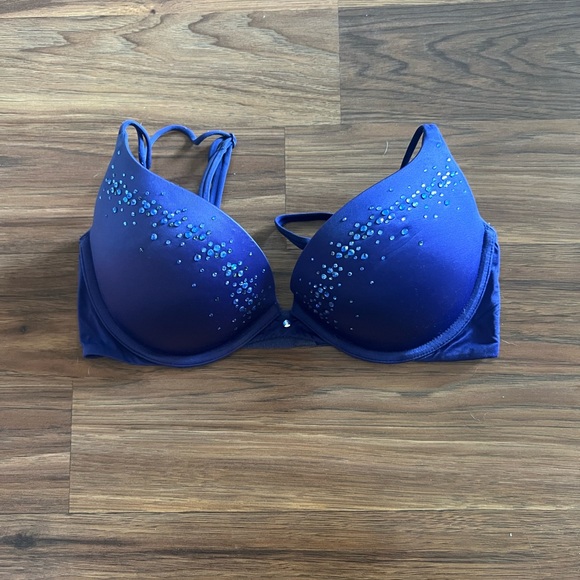 Victoria's Secret Blue Bra with Rhinestones - Picture 1 of 4